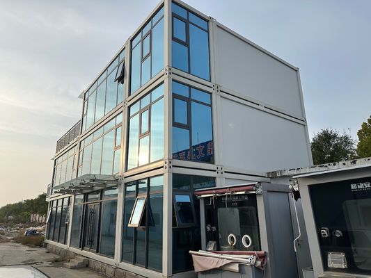 Vinnige installatie Voordeel 20 40ft Steel Sandwich Panel Flat Pack Container Huis voor kantoor Appartement Mall Workshop