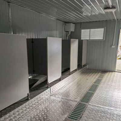 Standaarddikte Moderne stijl Mobiele bouwplaats Prefab Wc Buitenontwerp Sandwichpaneel Draagbaar toilet