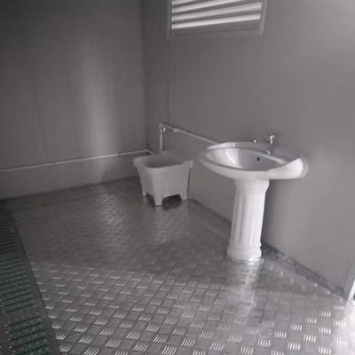 Modern ontwerp vouwbaar geprefabriceerd draagbaar container toilet voor buiten