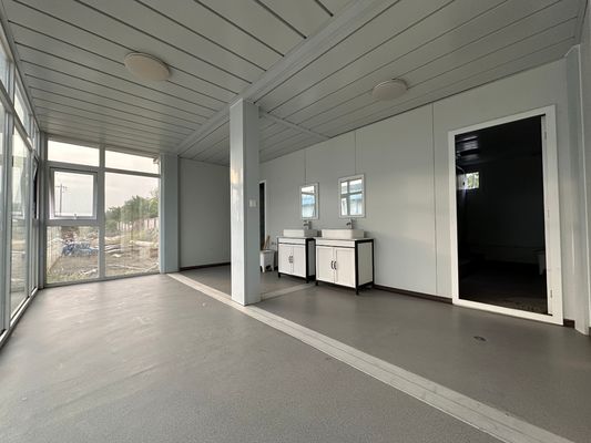 Huis gegalvaniseerde staalstructuur broodje paneel 20ft 40ft container huis modern prefab flat pack woonhuis container