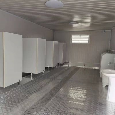 End Listing 20 40 ft Gereed gemaakt Draagbaar Modern mobiel Kleine prefab vouwbare container toilet met accessoires vuilniszak