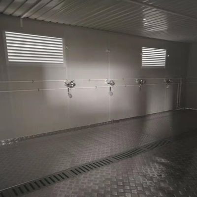Moderne stijl 20FT/40FT aangepaste noodtoer openbare trailer badkamer toilet WC mobiele draagbare toilettoer