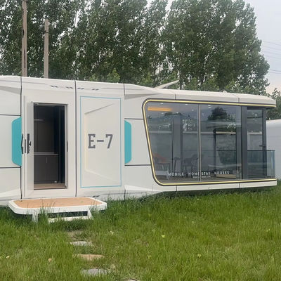 Eco-vriendelijke modulaire container huis Voordeel van aangepaste aluminium plaat muur capsule huis voor buiten hotel