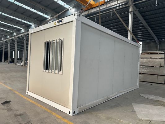 Upgrade Fast Build 20ft 30ft 40ft Customized Modulaire Waterdicht Glas Wol Sandwich Panel Klappend Container Huis met 1