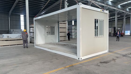 40ft 3C/CE/CL/SAA Standaard Energiebesparend Modulair Prefab Steel Glaswol Sandwich Panel Klappend Containerhuis voor verzending