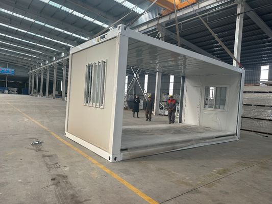 Weerbestendige materialen 20ft 40ft Container vouwhuis Prefabricated vouwcontainer huis voor kantoor en school