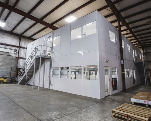 Contemporary Design Stijl Vinnige installatie Platte verpakte sandwichpaneel Prefabricated Container House Huizen voor ziekenhuis