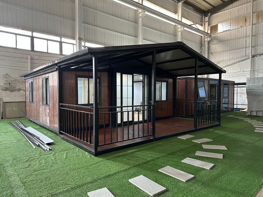 20 ft Gereed gemaakt 2 slaapkamers Draagbaar Geprefabriceerd Uitbreidbaar Containerhuis voor kantoorgebouwen Structuur en efficiëntie