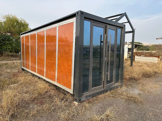 Professionele aanpassing mobiele opslag sandwichpaneel geprefabriceerd woonapparaat platte verpakking container huis voor ziekenhuis