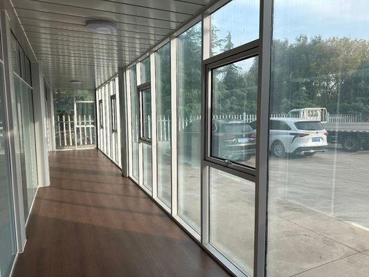 Moderne ontwerp stijl staal 40 ft Quick Installation Prefab Container House Flat Pack Brandbestendige modulaire container huis