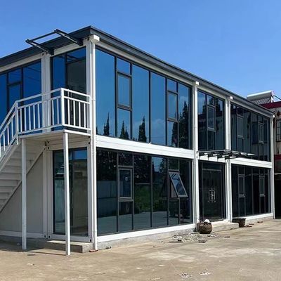 Witte of aangepaste kleur Afneembare container Compacte behuizing Modulair bouwsysteem Van Huis met sandwichpaneel