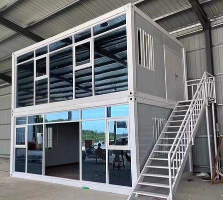 Witte of aangepaste kleur Afneembare container Compacte behuizing Modulair bouwsysteem Van Huis met sandwichpaneel