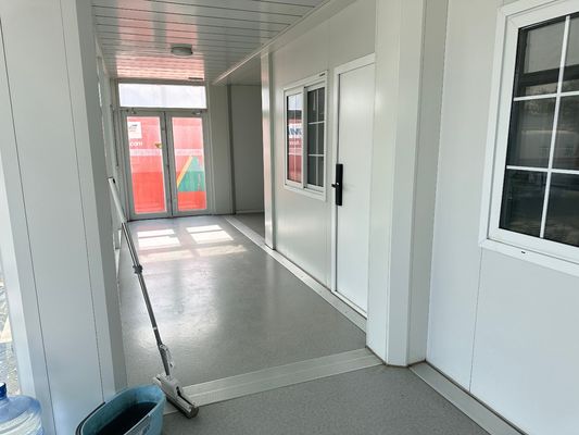 Op maat gemaakte 20FT/40FT Modern Style Prefab Huis met badkamer Flat Pack Container Wooneenheden