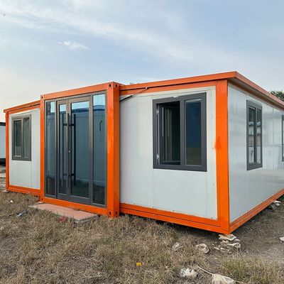 Voordelen 40 voet uitbreidbaar container huis Moderne houten stal 3 slaapkamers huis met 70% bouwtijd bespaard