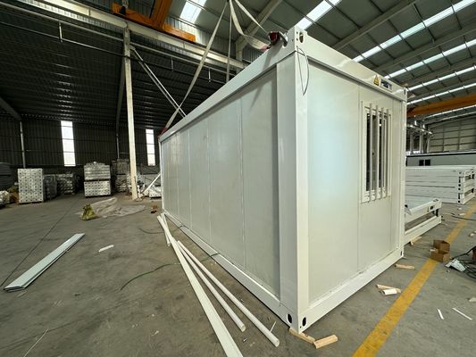 Multifunktioneel 20ft opvouwbaar containerhuis Aluminium venster Draagbaar en roestvast voor buiten slaapkamer