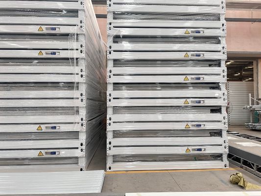 Buitenwonen Dikke broodje paneel Vlakke container huis met eenvoudige en snelle installatie
