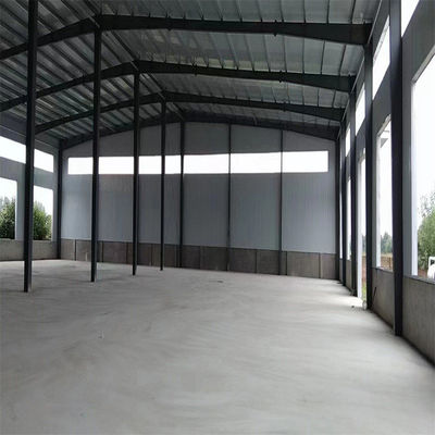 Gemakkelijk te installeren Prefabricated Building Steel Structure Metalen magazijn bij met Hot Dip gegalvaniseerd en aluminium allooi venster