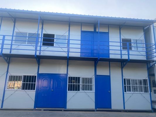 Blauw-wit licht staal structuur frame prefab huis met 4 slaapkamers in Zuid-Afrika Double storey luxe koepel huis
