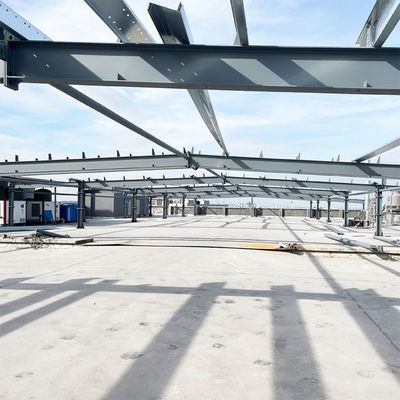 Bron Prefabricated Warehouse Steel Structure Building met snijservice en aluminiumalloy venster bij gemakkelijke installatie